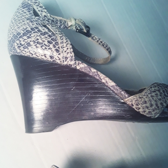 Franco Sarto Faux Snakeskin Wedged Sandals - Picture 7 of 16